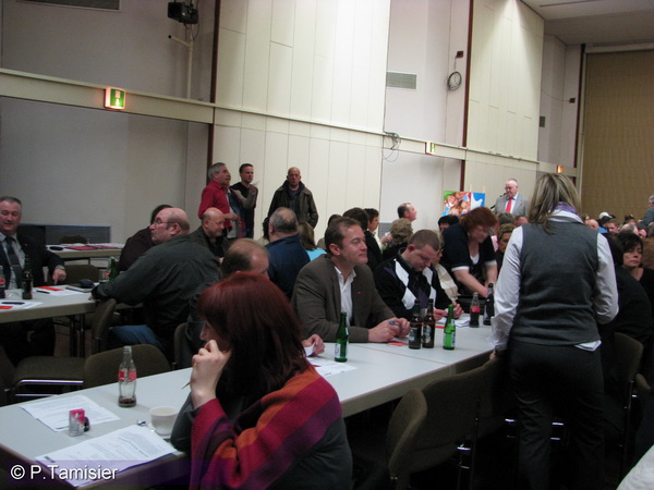 2009-03-29 15-33-39.JPG - Die Linke Parteitag in SLS